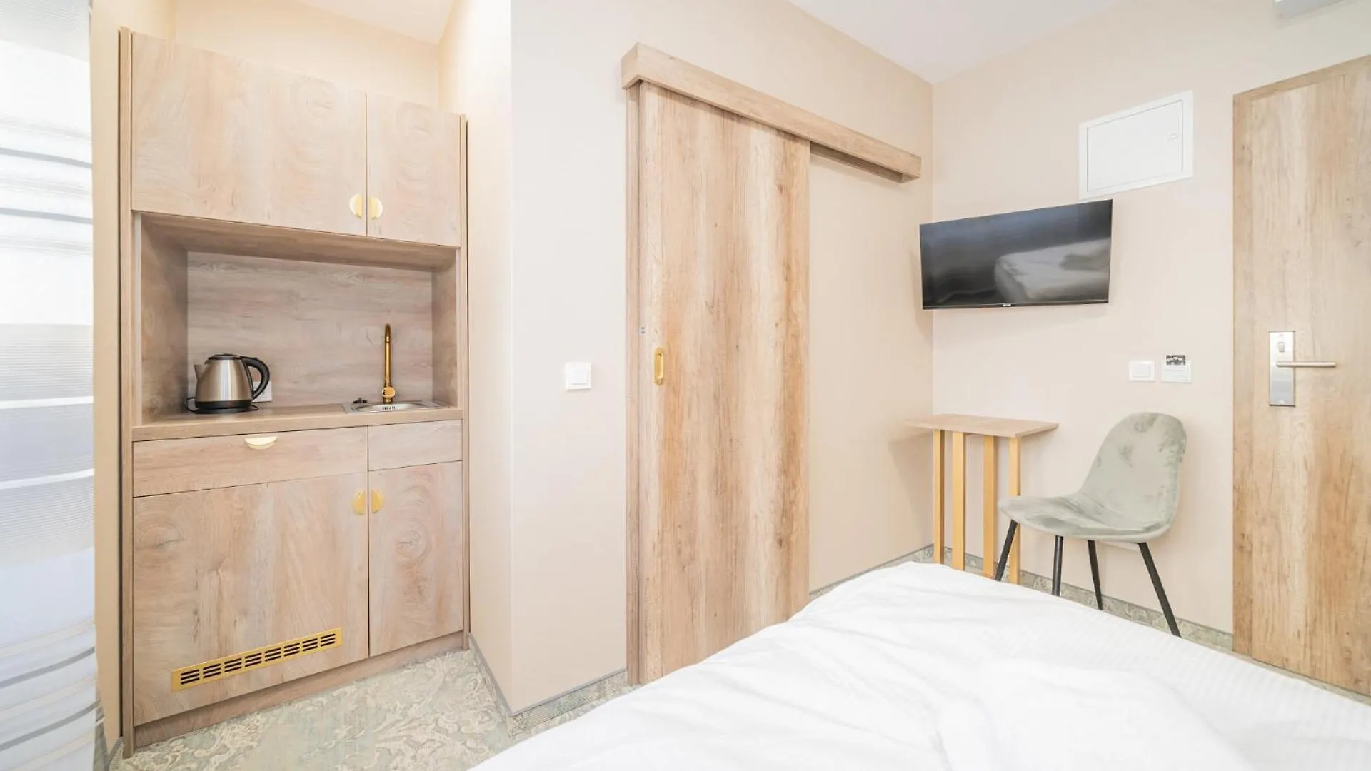 Rabie Aparthotel Prague