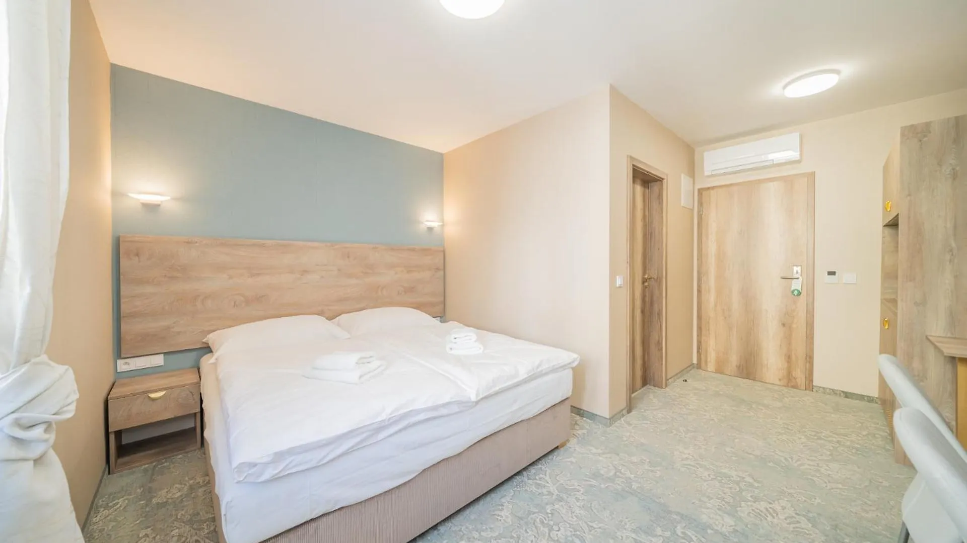 Rabie Aparthotel Prague 3*,  Czech Republic